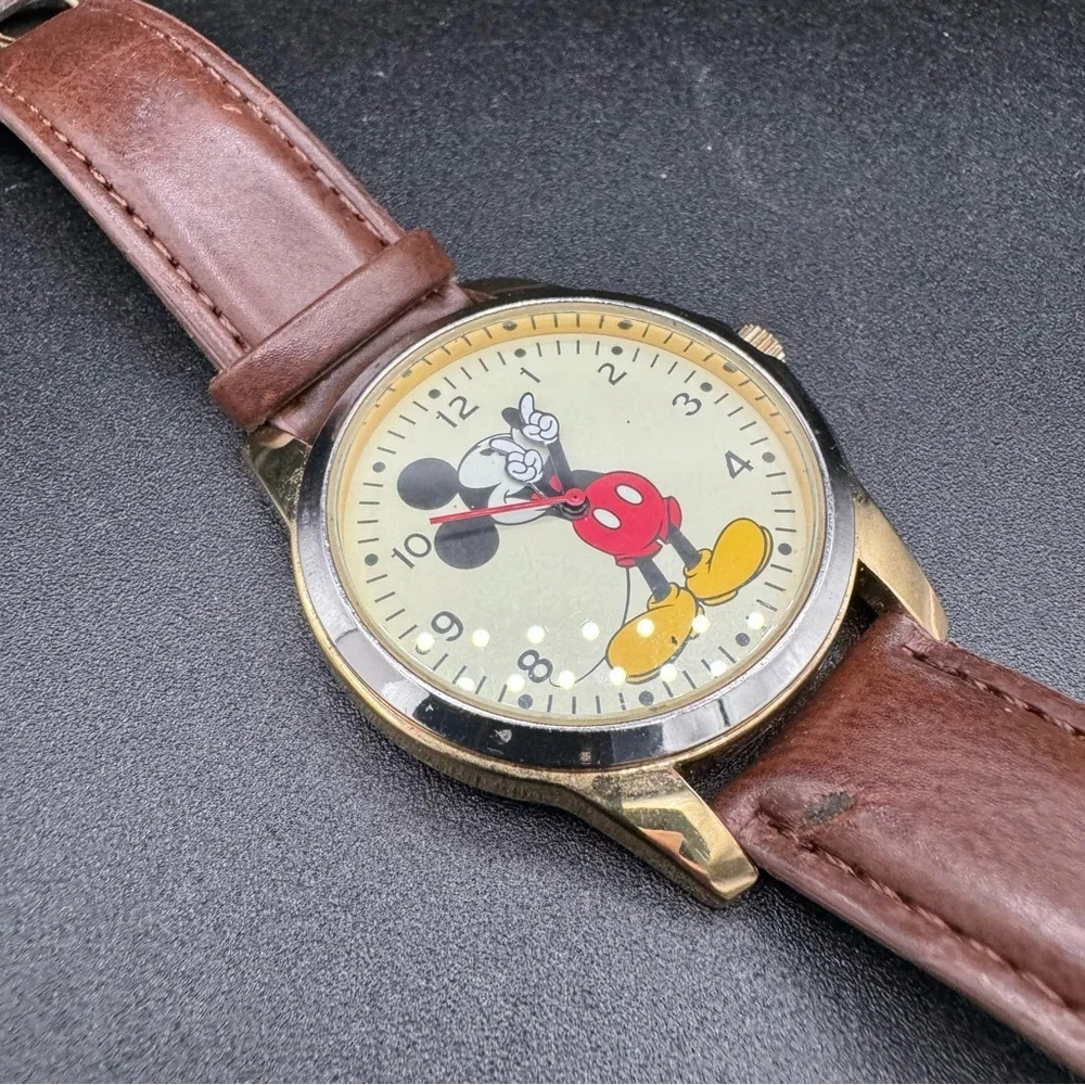 Vintage Mickey Mouse Disney Wide Face Analog Watch with Brown Leather Band - Picture 15 of 16